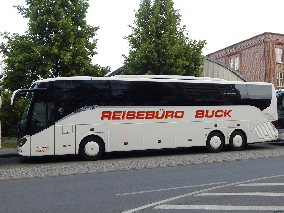 Setra 516 HD von Buck's Reisen aus Deutschland in Neubrandenburg.