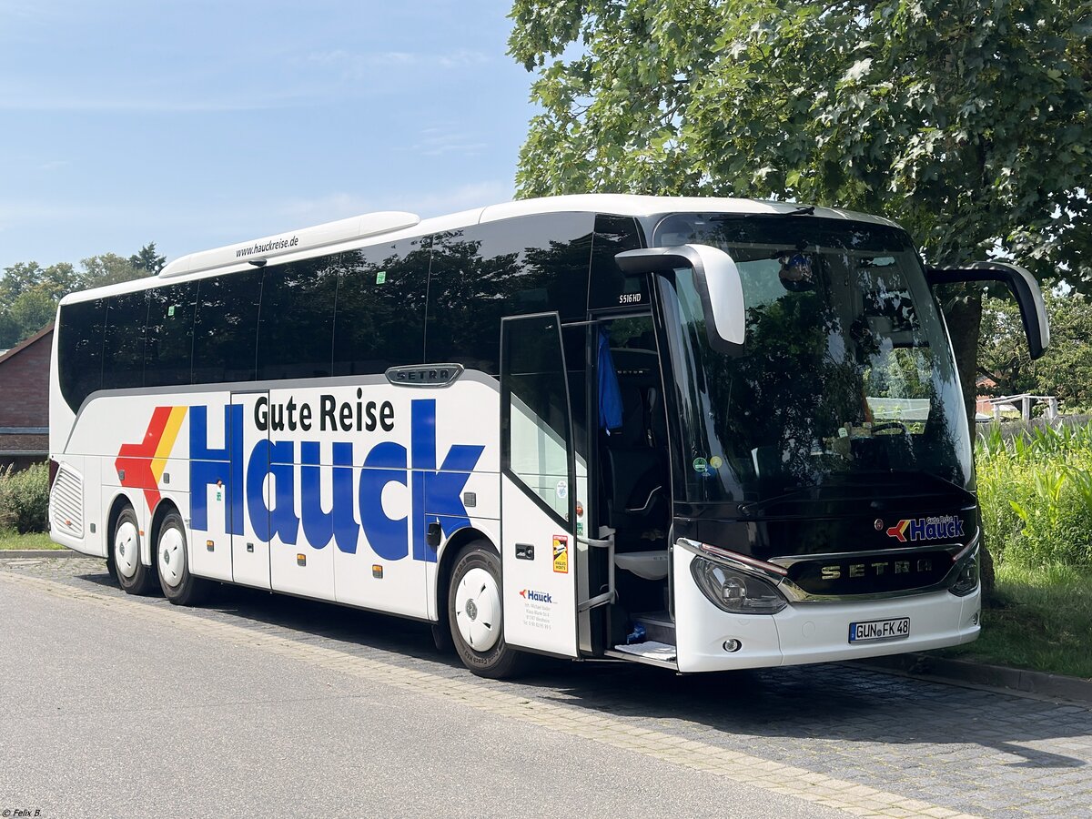 Setra 516 HD von Gute Reise Hauck aus Deutschland in Malchow.
