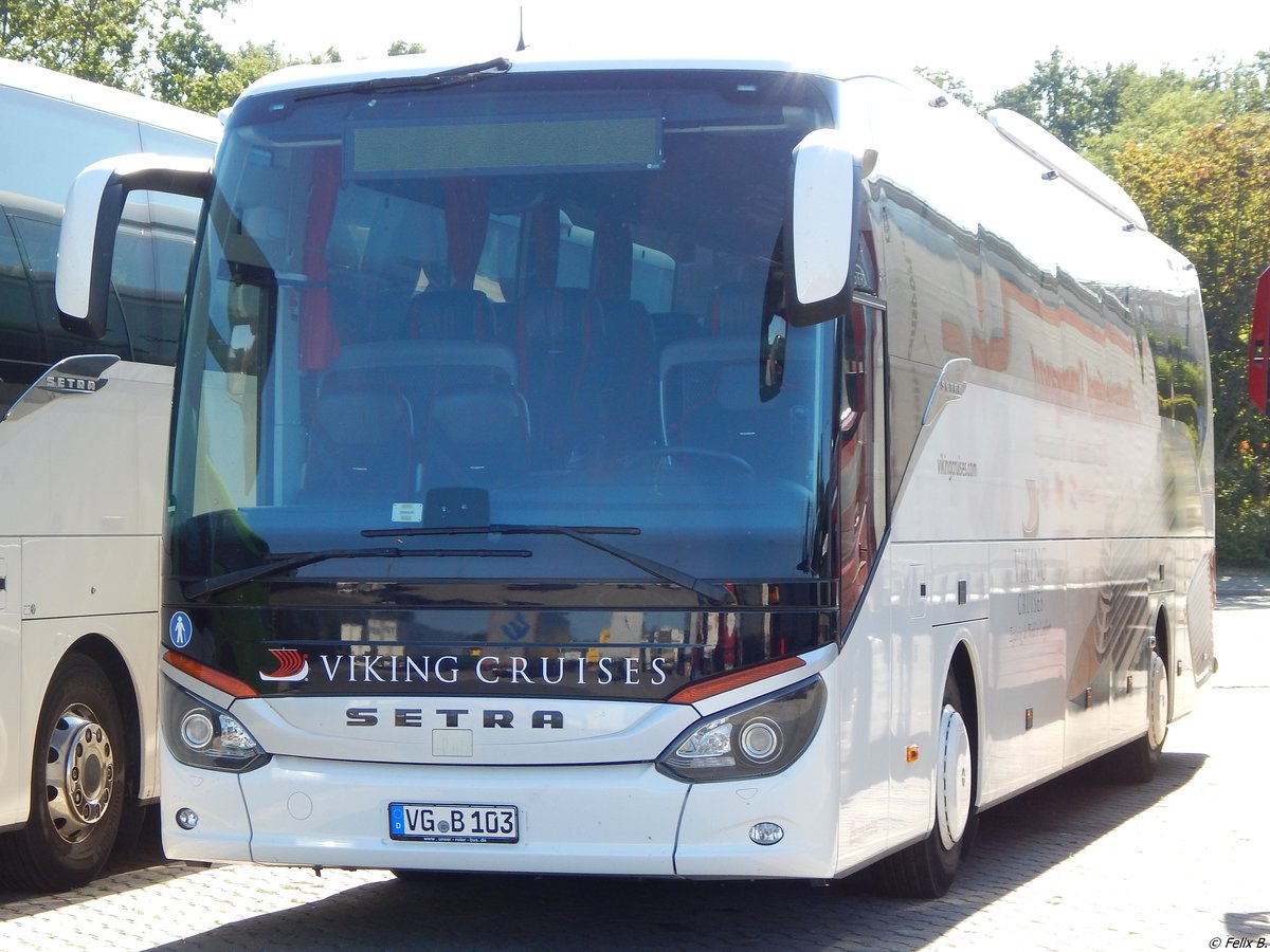 Setra 516 HD von URB aus Deutschland in Berlin.