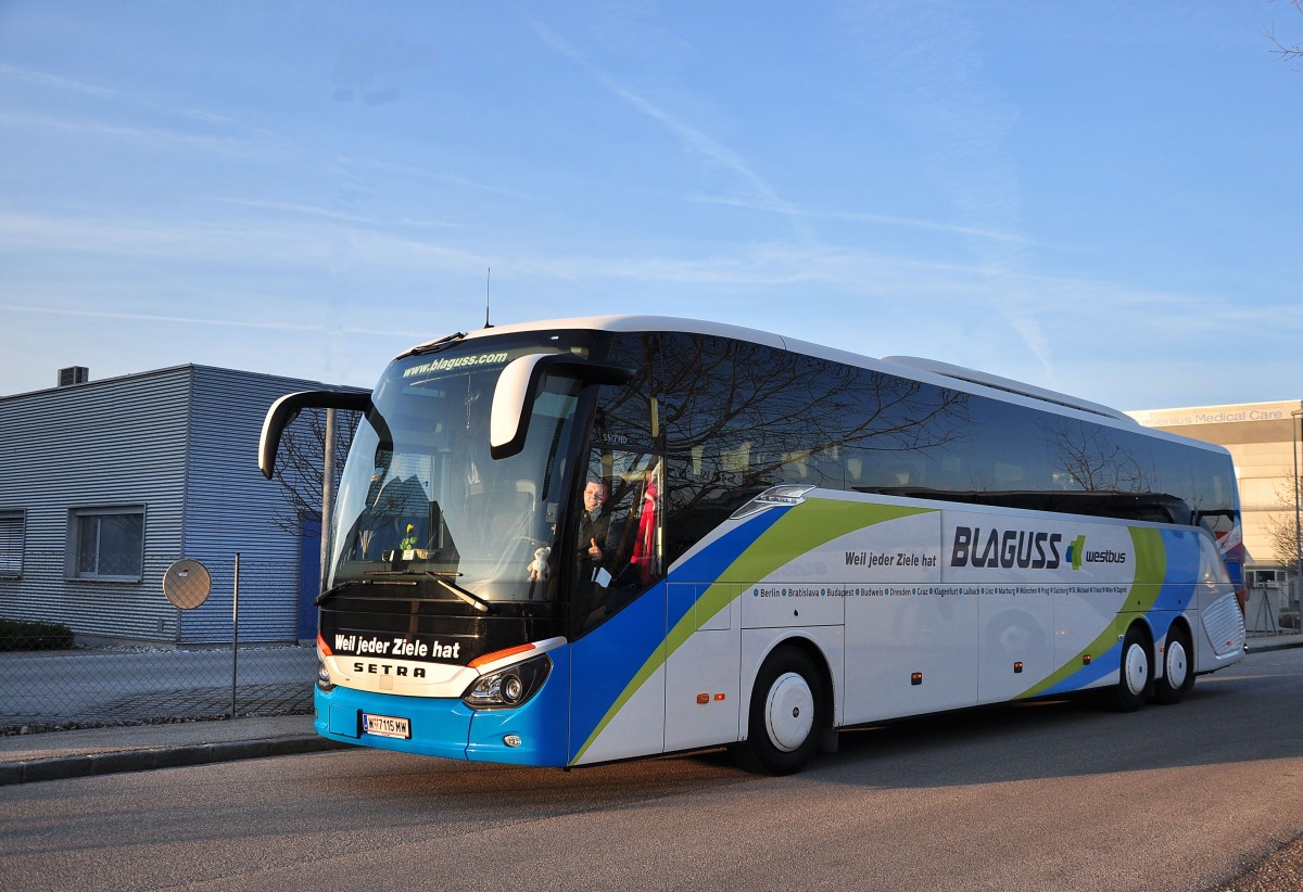 SETRA 517 HD von BLAGUSS Reisen aus Wien, Westbus ,Krems,11.3.2014.Liebe Gr��e an den Fahrer und Dank f�r Fotogenehmigung.