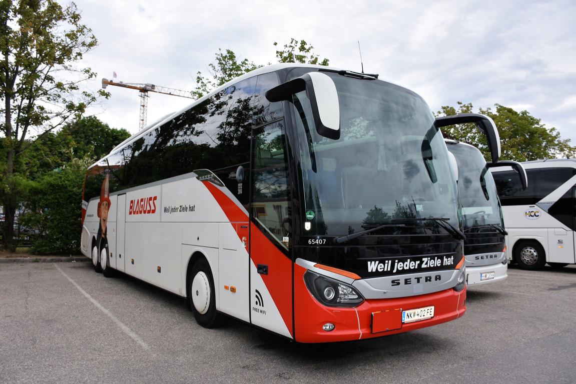 Setra 517 HD von Blaguss Reisen aus �sterreich.