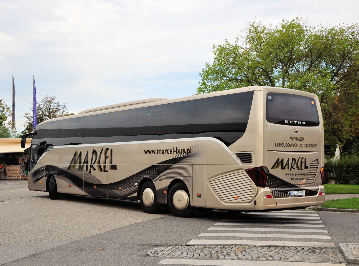 Setra 519 HD von Marcel Bus.PL in Krems gesehen.