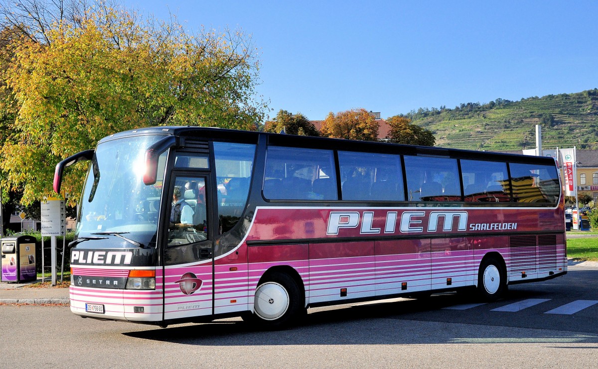 Setra aus der 300er-Serie von Pliem Reisen aus �sterreich im Herbst 2013 in Krems.