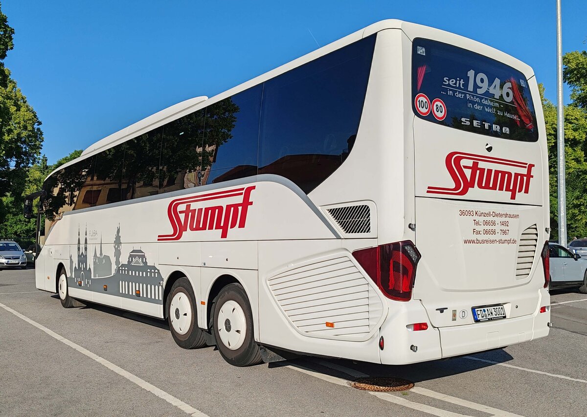 =Setra S 516 hat Theatergäste nach Meiningen gebracht, 05-2025