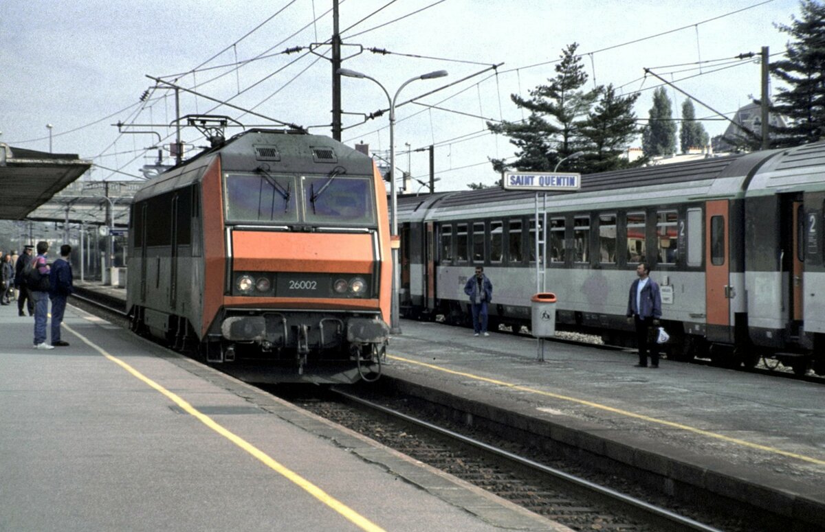 SNCF BB 26 002 in St.Quentin am 11.10.1994.