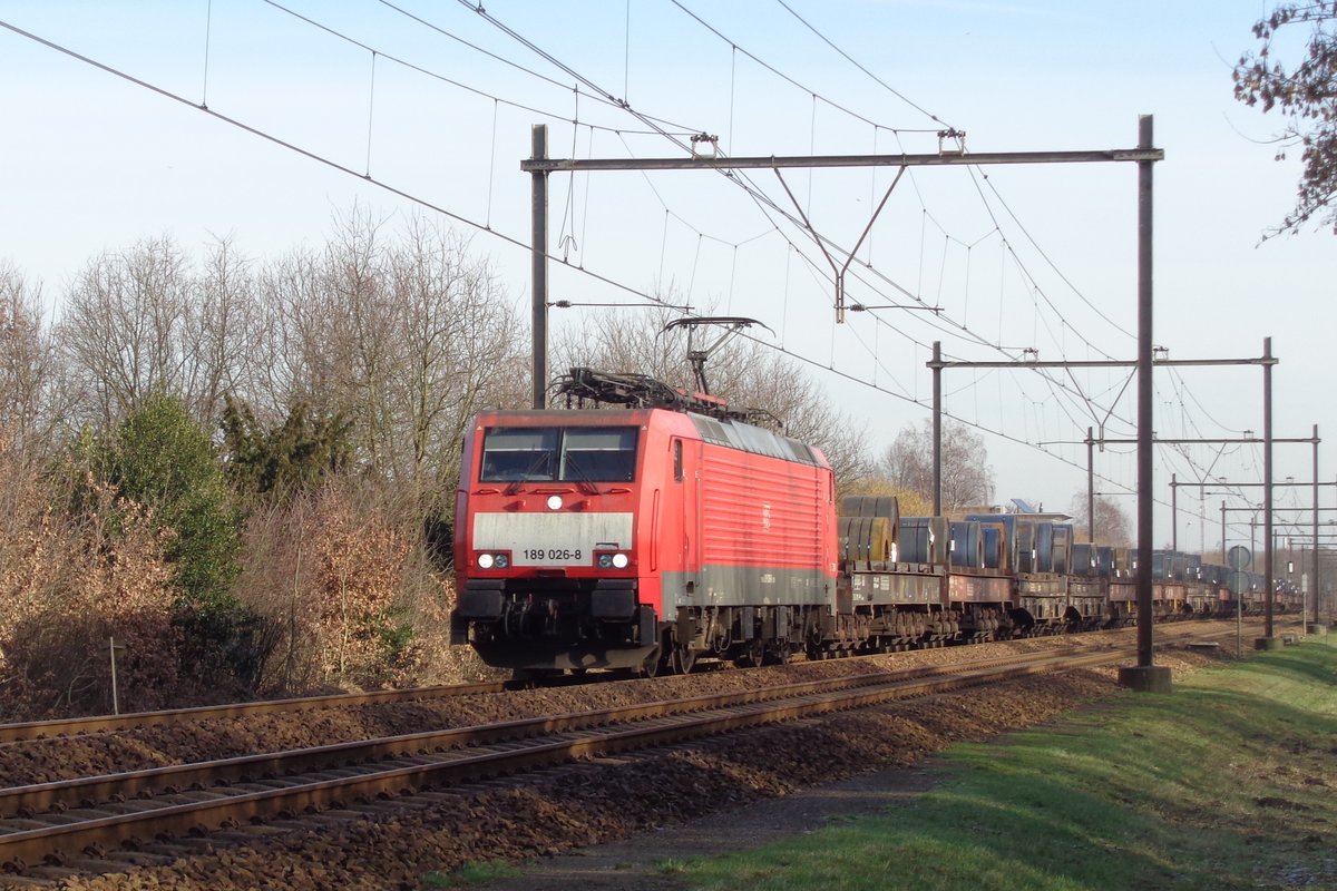 Stahlzug mit 189 026 durchfahrt am 29 Jänner 2019 Wijchen.