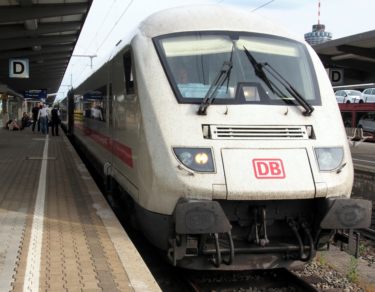Steuerwagen des ehemals Metropolitan Zuges, am 31.05.2015 als ICE 1000 auf dem Weg nach Berlin-Gesundbrunnen, hält in Augsburg am 31.05.2015.