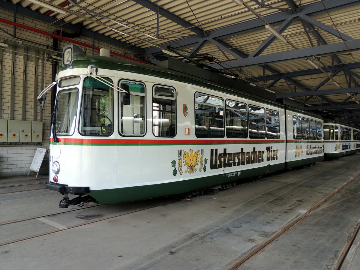 Straßenbahn / Stadtverkehr; Augsburg;   GT 4 Nr.411,  der Stuttgarter  beim Jubiläum 75 Jahre SWA Augsburg am 15.06.2013.