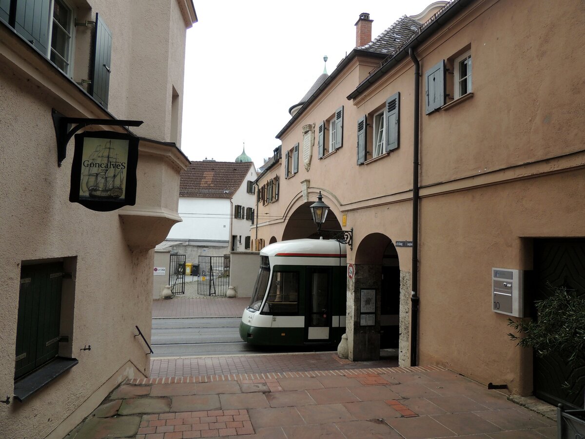 Straßenbahn / Stadtverkehr; Augsburg; ityFlex Nr.871 beim Fischertor in Augsburg am 30.07.2013.