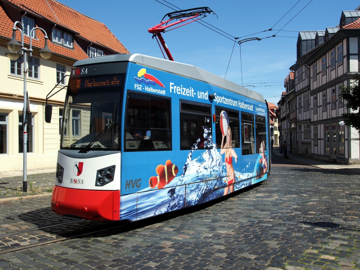 Straßenbahn / Stadtverkehr; Halberstadt;  NGT W6-H Nr.3 Leoliner von LFB Baujahr 2006 in Halberstadt am 24.07.2019.