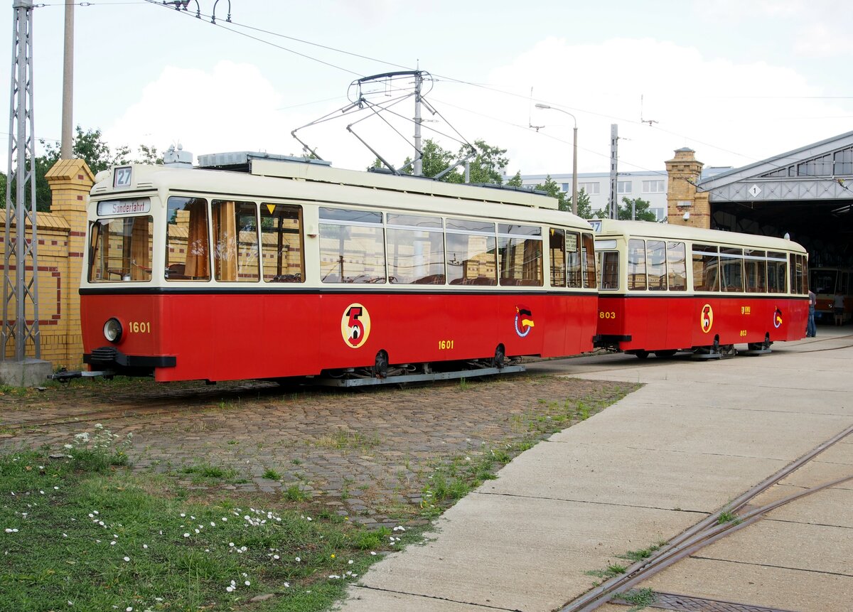 Straßenbahn / Stadtverkehr; Leipzig;  ET 50 Nr.1601 mit EB 50 Nr.803 von Werdau Baujahr 1951 im Tram Museum Leipzig am 21.07.2019.