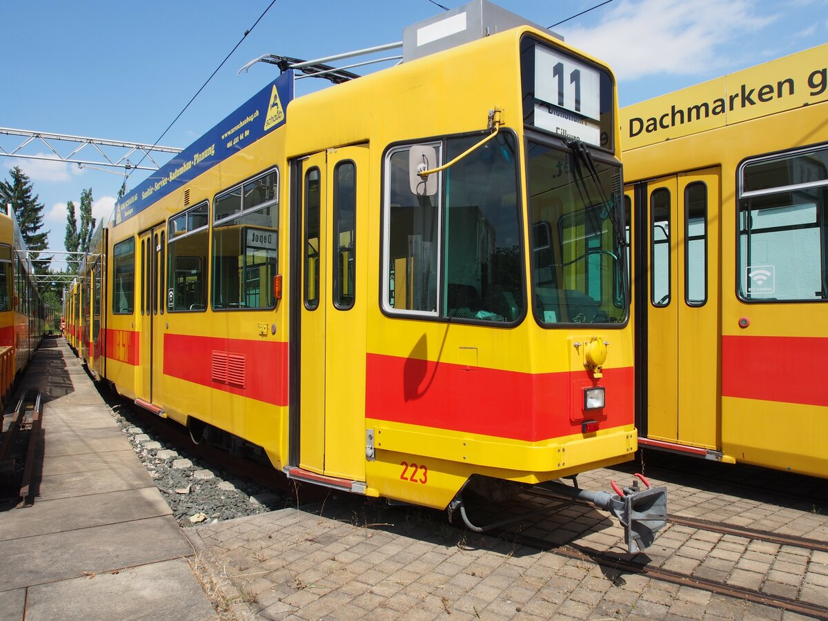 Straßenbahn / Stadverkehr Gotha; die Wagen Be 4/8 Nr.223 und andere von Schindler Baujahr 1979 ehemals Basel sind in Gotha eingetroffen und am 30.07.2019 fotografiert.