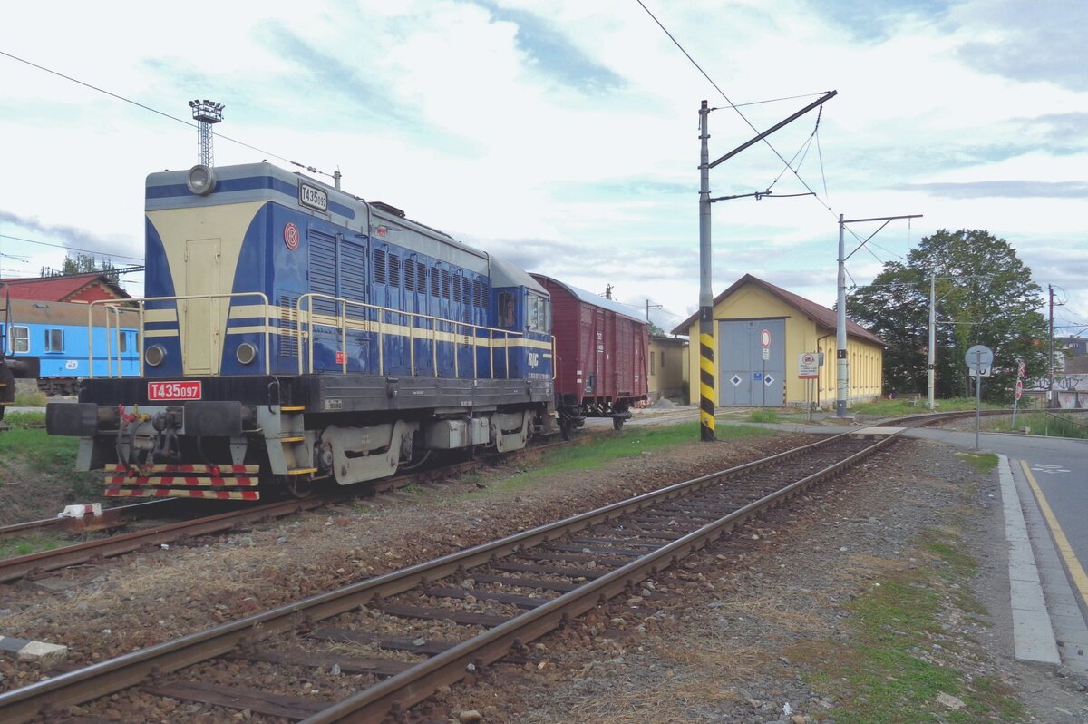 T435 097 steht am 15 September 2017 in Tabór