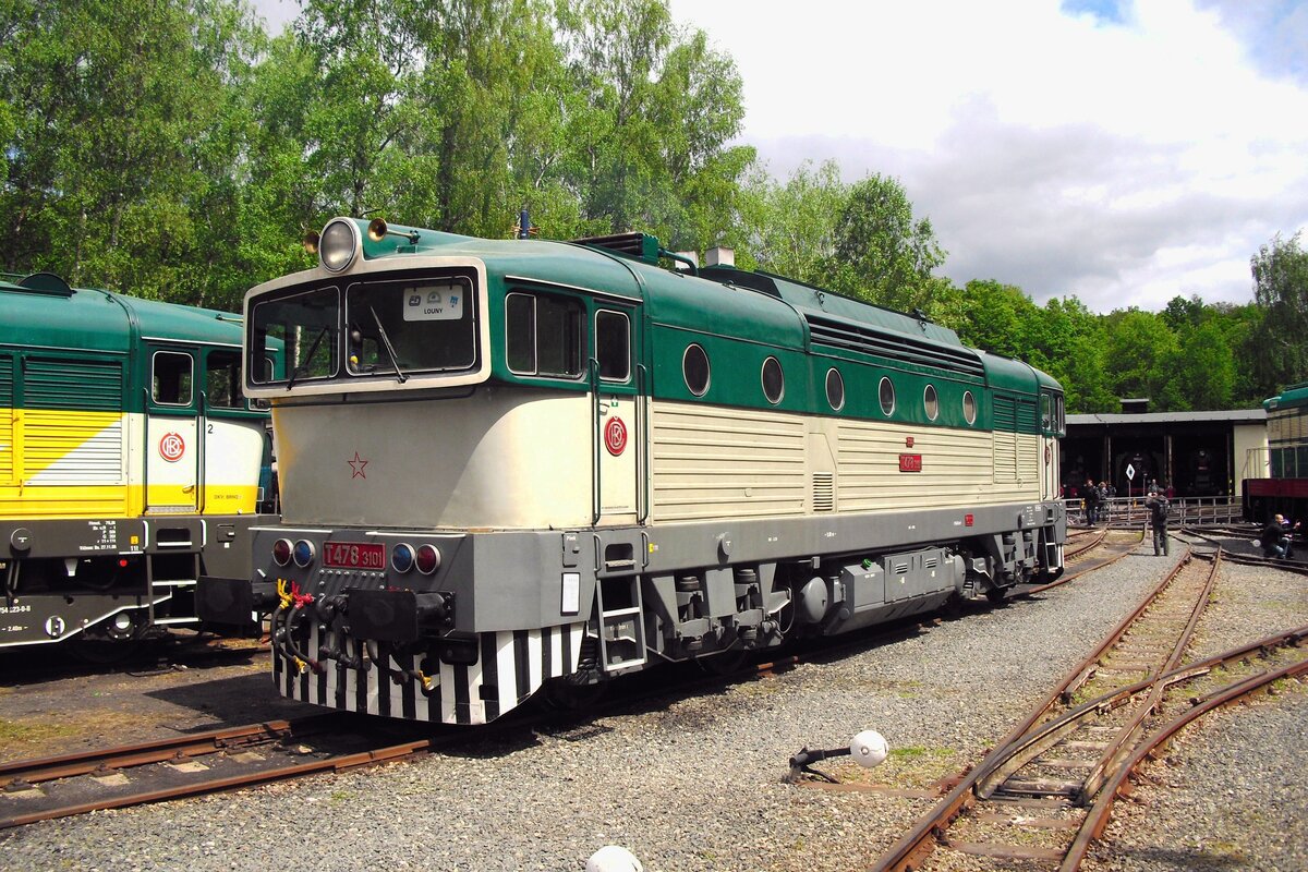T478-3101 sonnt sich am 13 Mai 2012 ins Eisenbahnmuseum von Luzna u Rakovnika.