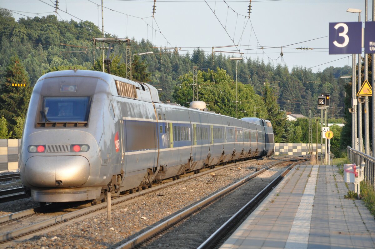 TGV Lyria ex POS Nr. 4412 in Amstetten am 18.06.2012.