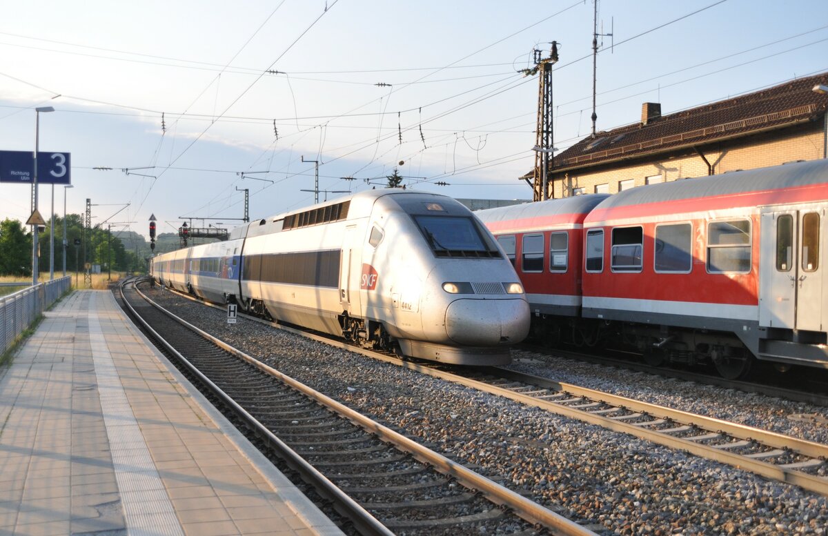 TGV POS 4412 in Amstetten am 18.06.2012.