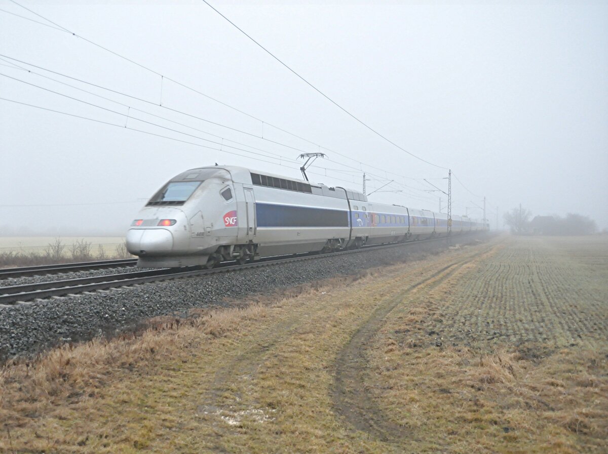 TGV POS 4414 in Neu-Ulm Pfuhl am 03.03.2012.