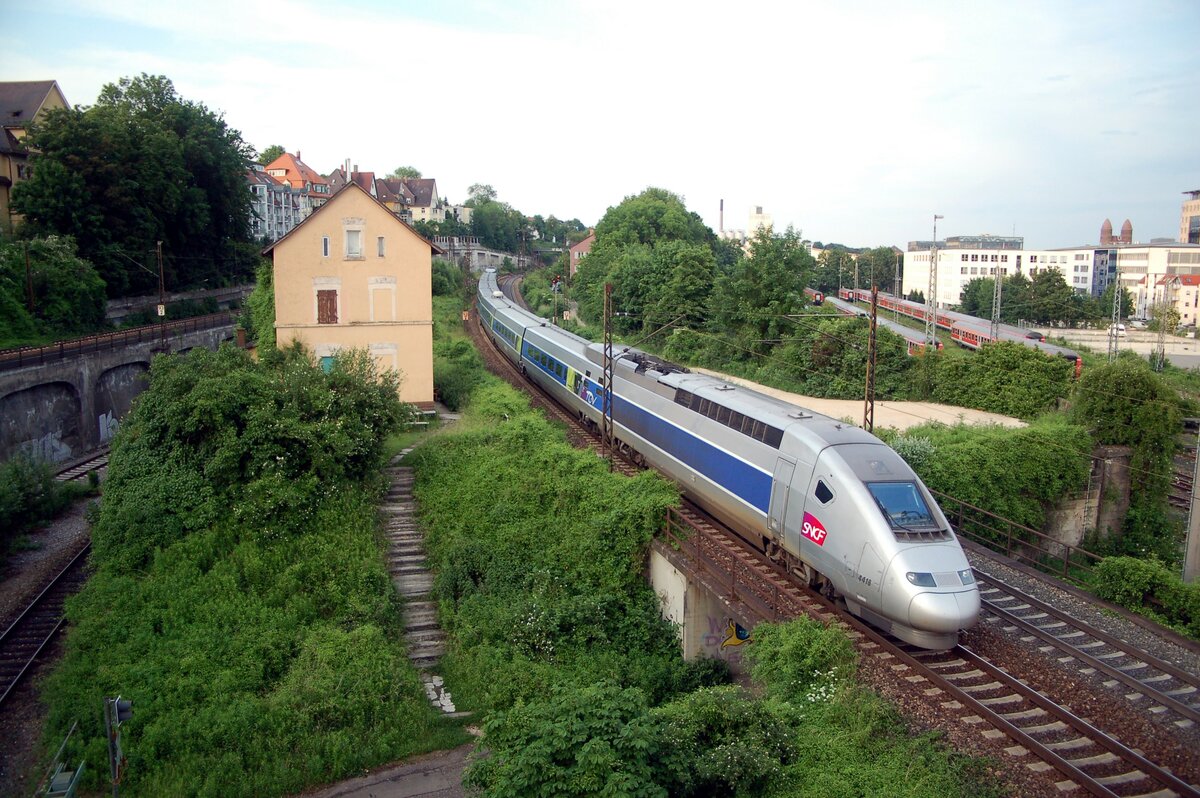 TGV POS Nr.4418 bei der Einfahrt nach Ulm am 08.06.2008.