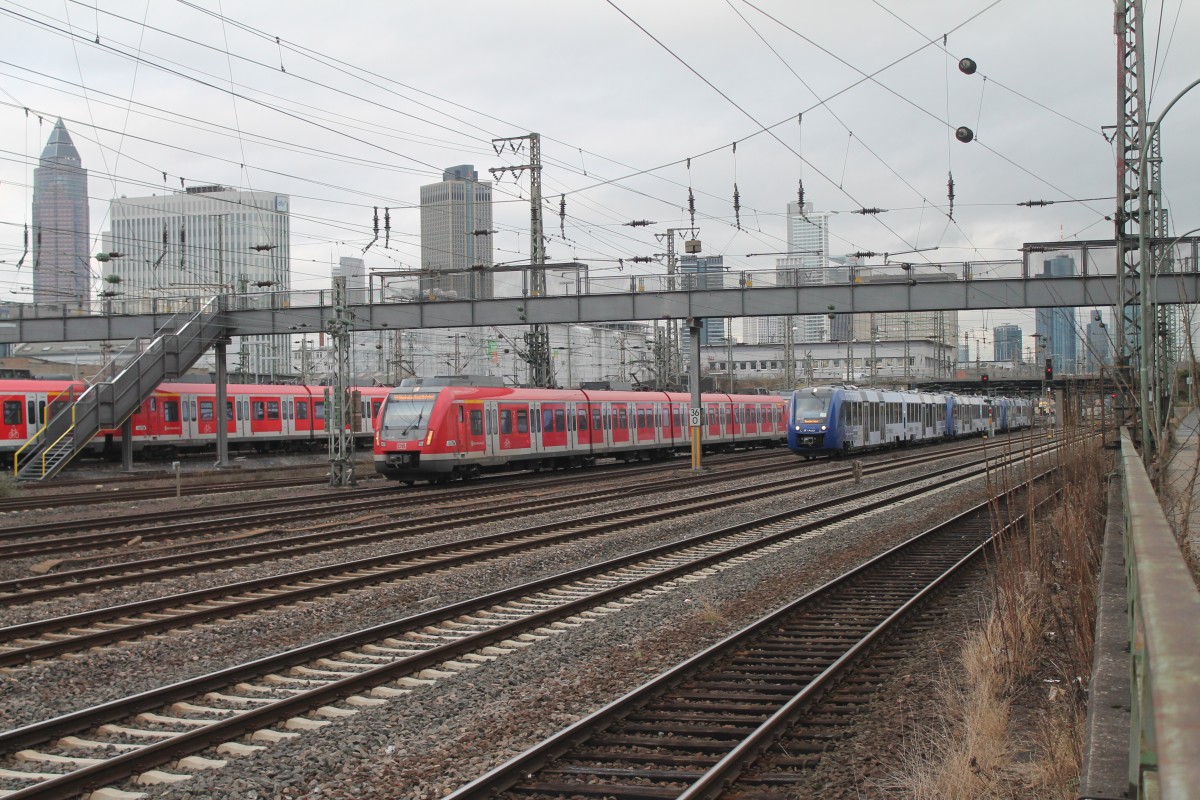 
Treffen von 430 174 auf 422 440 vlex