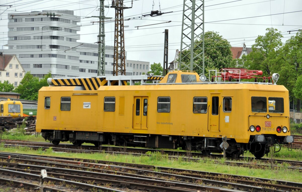Turmtriebwagen 708 329-8 der Netz Instandhaltung in Ulm am 11.05.2023.