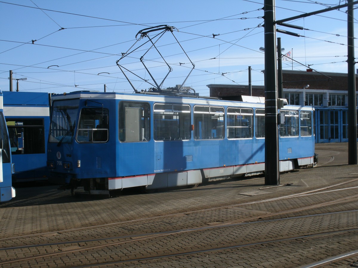 Tw 706,am 23.Februar 2014,im Depot Hamburger Straße in Rostock. 