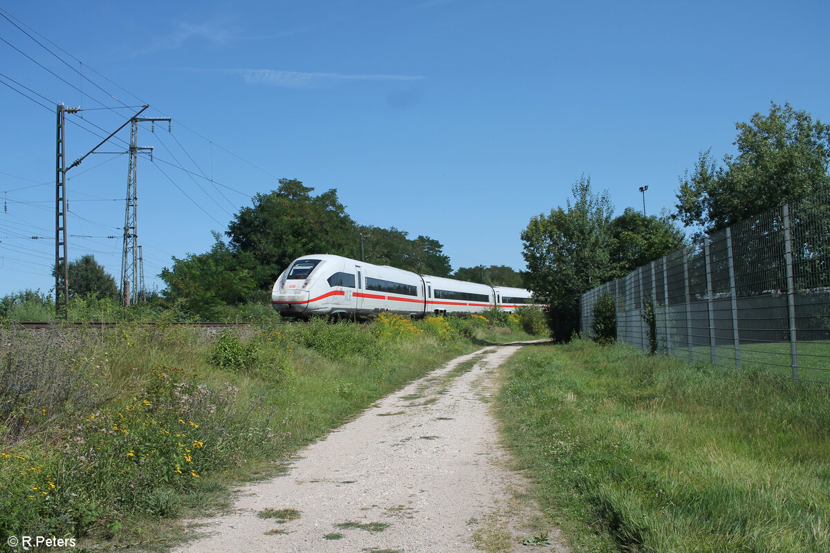 Tz 9026 5812 026-3  Zürichsee  als ICE 705 Hamburg Altona - München HBF umgeleitet via Nürnberg Hohe Marter in der Treuchtlinger Kurve . 11.08.24