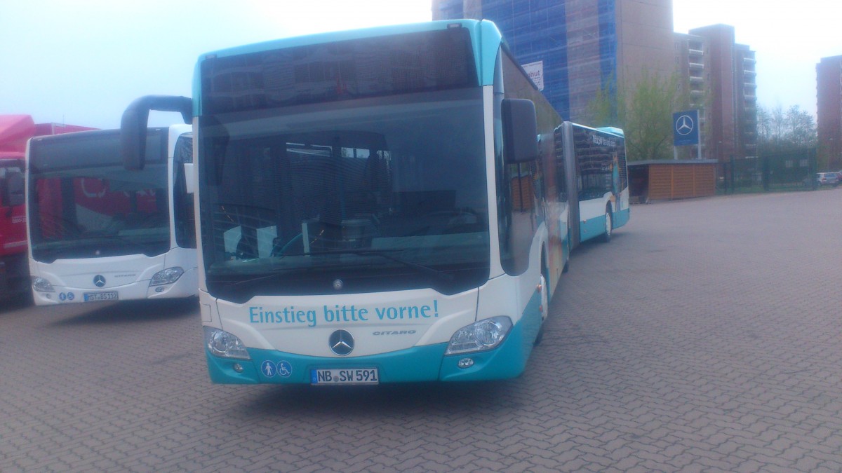 .....und dann auch mal die Frontansicht der Neubrandenburger Stadtbusse hier mal  NB SW 591
...und daneben der Citaro der Stadtwerke Neustrelitz