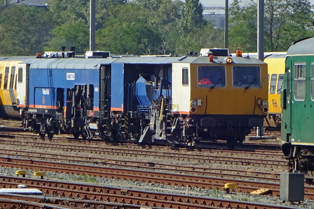 UniMat 104 von Volker Rail steht am 22 Augustus 2019 in Nijmegen abgestellt.