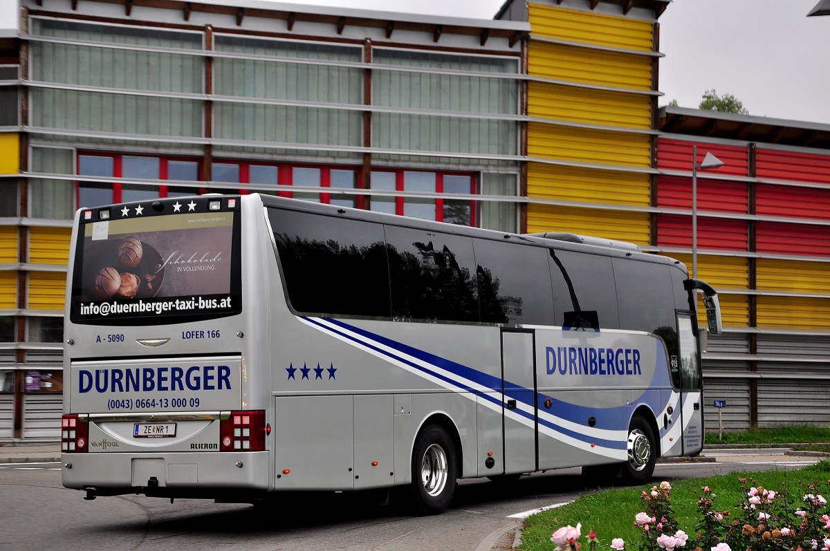 Van Hool T915 Alicron von D�rnberger Reisen aus �sterreich im Oktober 2014 in Krems.