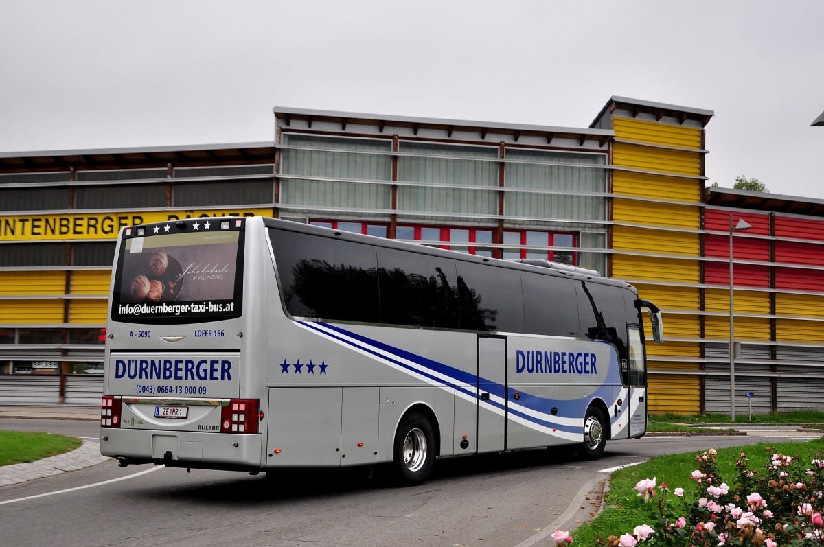 Van Hool T915 Alicron von D�rnberger Reisen aus �sterreich im Oktober 2014 in Krems.