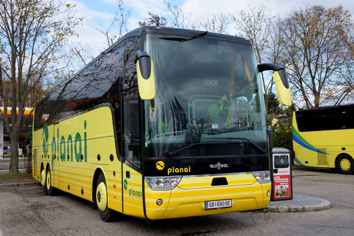 Van Hool TX16 Astron von Planai Busreisen aus �sterreich in Krems.