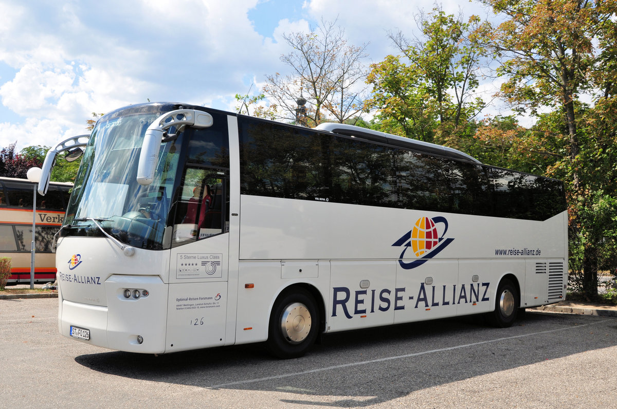 VDL Bova von Optimal Reisen Forsmann aus der BRD in Krems.