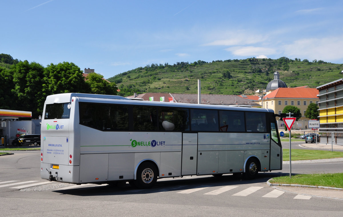 VDL Bova von Snellevliet.nl in Krems gesehen.