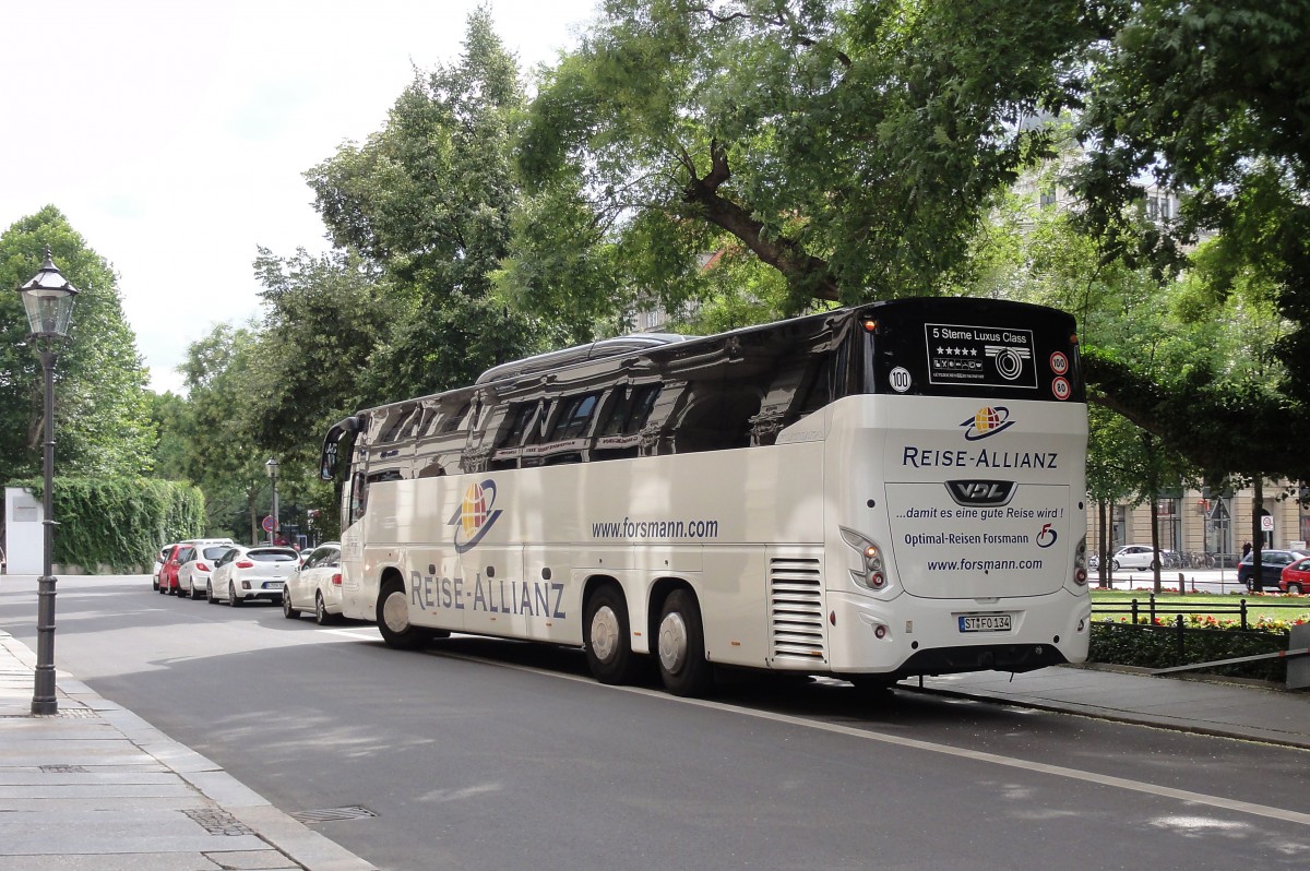 VDL Futura von Forsman Reisen aus der BRD Ende Juli 2015 in Leipzig gesehen.