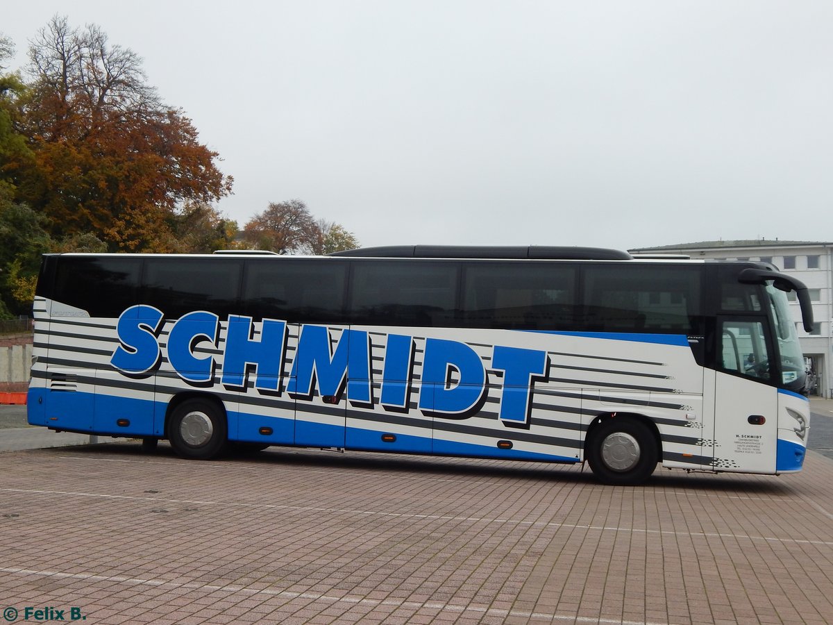 VDL Futura von Schmidt aus Deutschland im Stadthafen Sassnitz. 