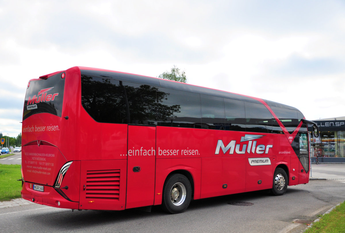 Viseon C11 von M�ller Reisen aus der BRD in Krems gesehen.