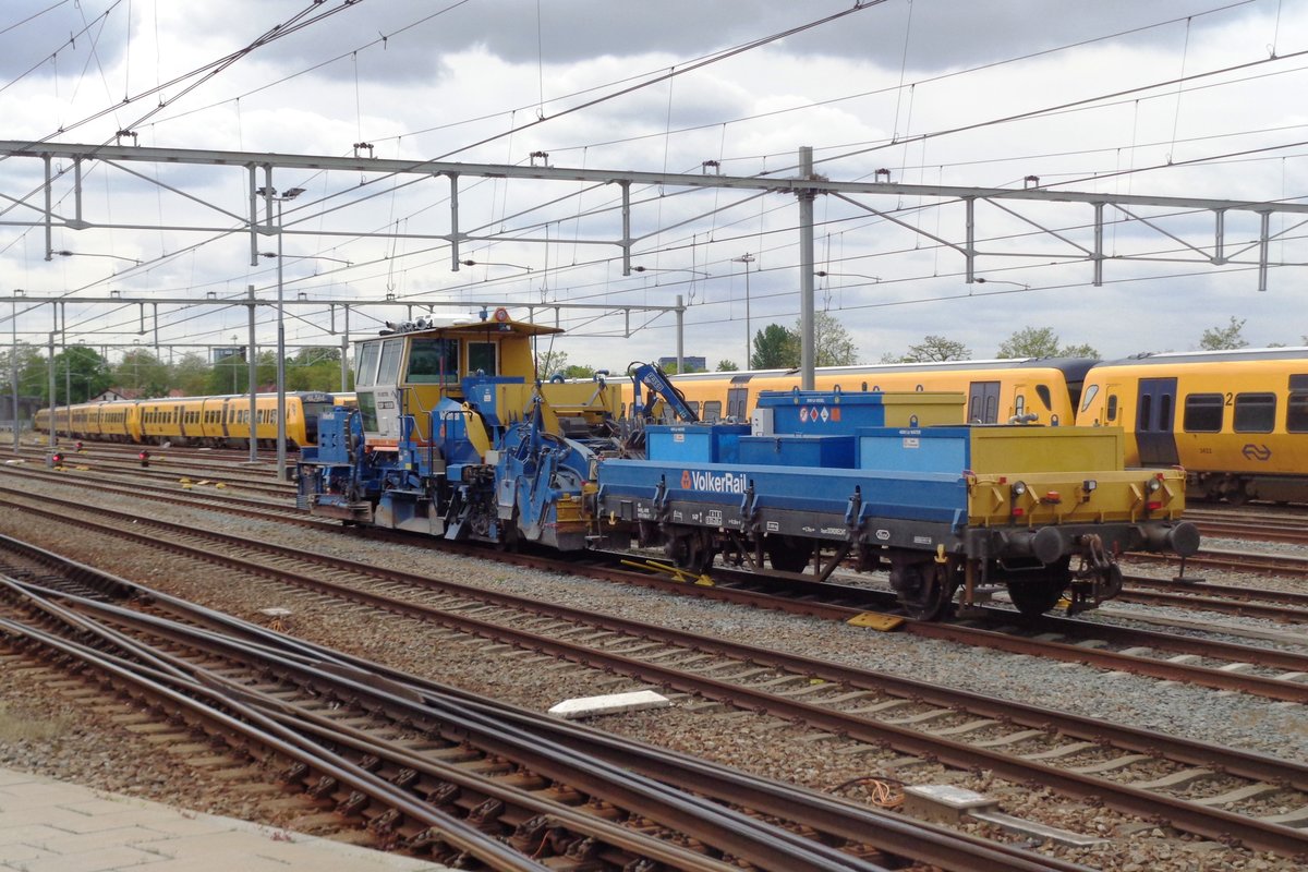 Volker Rail SSP-110-SW steht am 3 Mai 2019 in Nijmegen.