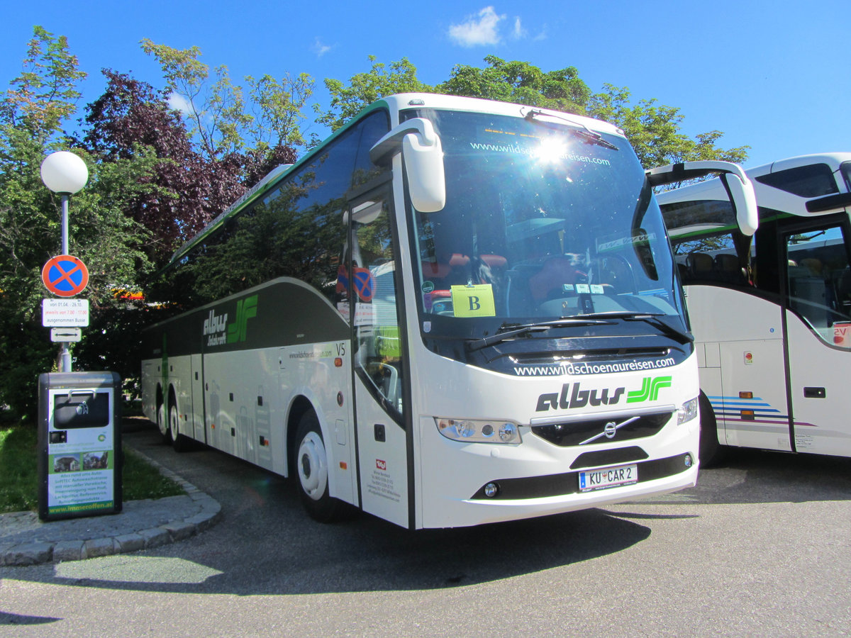 Volvo 9700 von Albus Reisen aus �sterreich in Krems gesehen.