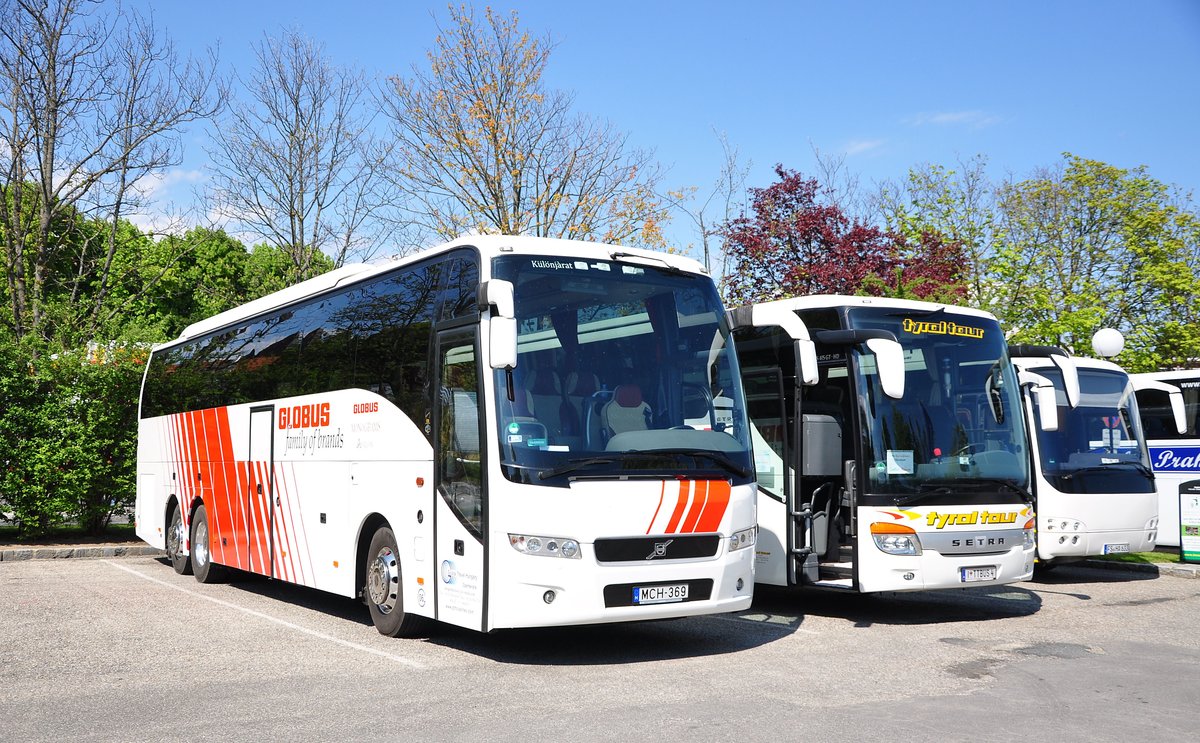 Volvo 9700 von Global Travel Hungary in Krems gesehen.