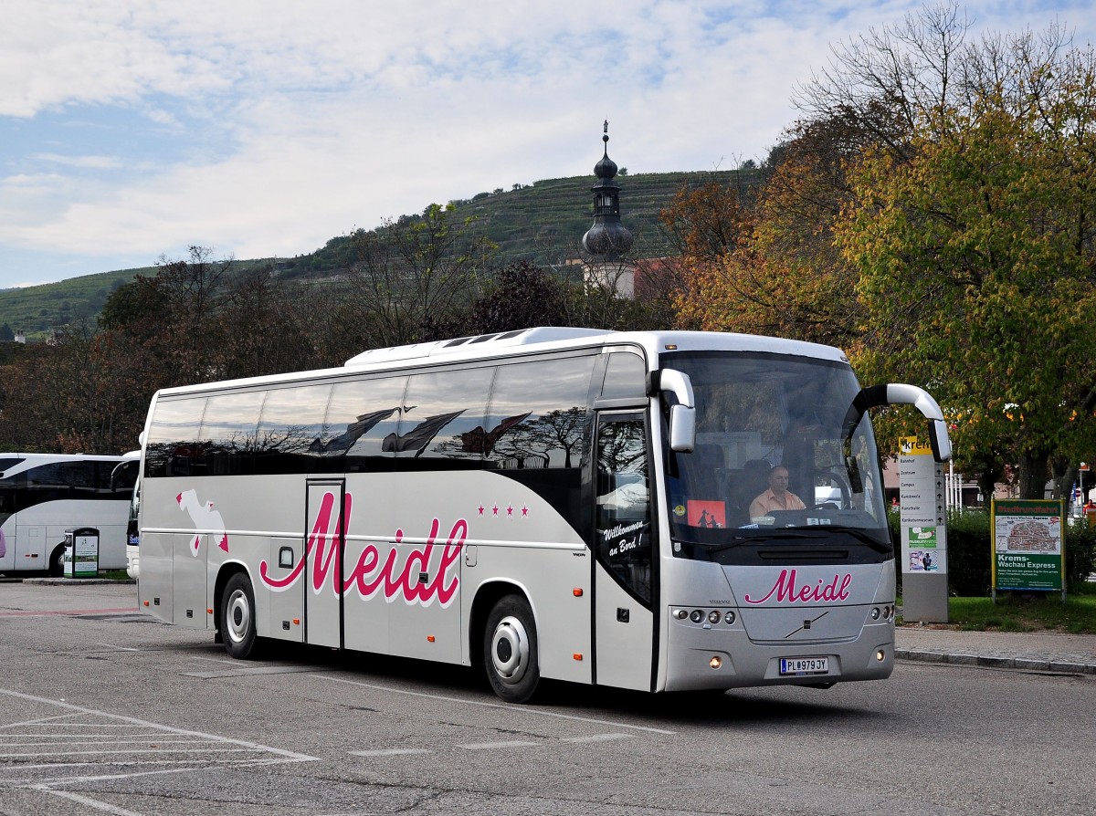 VOLVO 9700 von Meidl Reisen aus sterreich am 30.9.2014 in Krems.