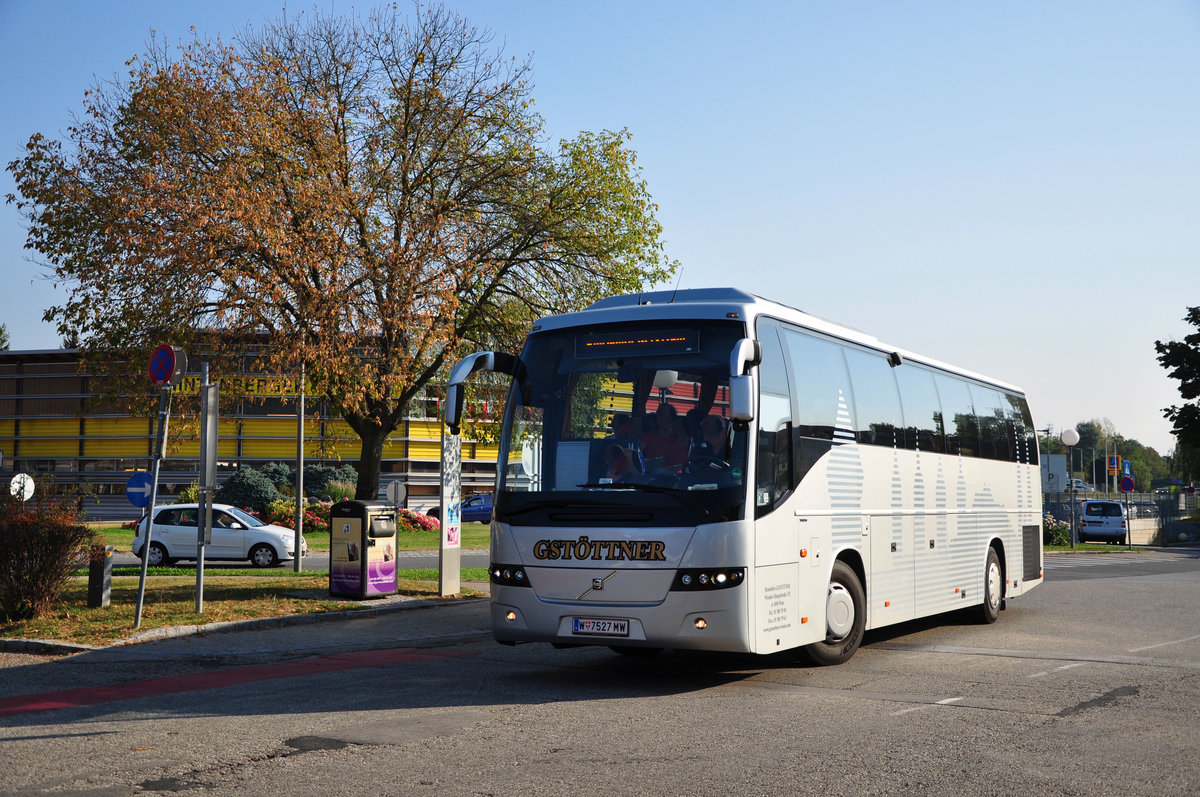 Volvo 9700 vom Reiseb�ro GST�TTNER aus Wien in Krems.