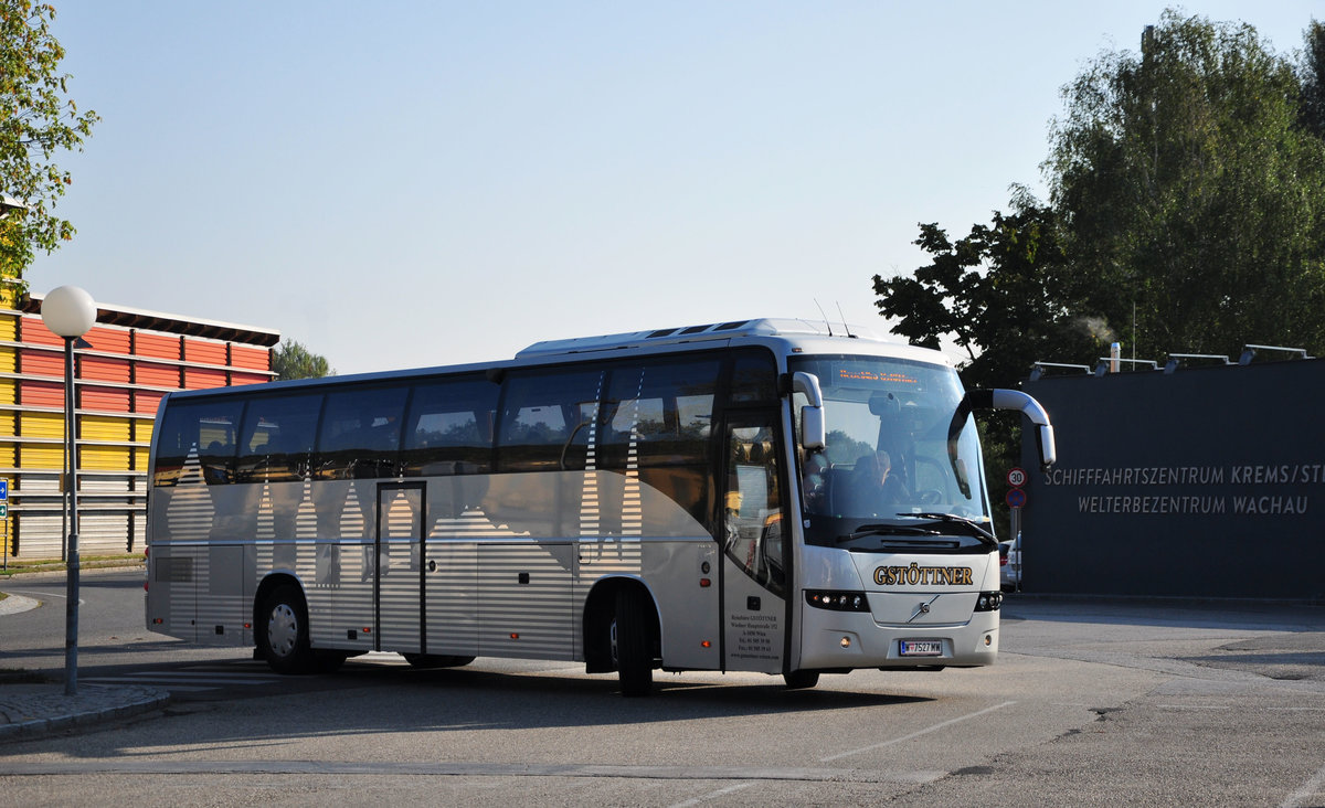 Volvo 9700 vom Reiseb�ro GST�TTNER aus Wien in Krems.
