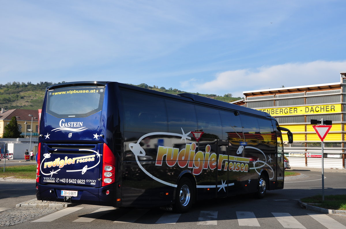 Volvo 9700 vom Reiseb�ro Stefan Rudiger aus �sterreich in Krems gesehen.