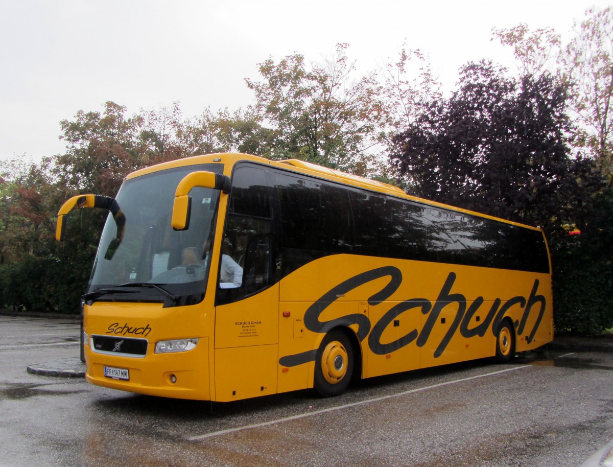 VOLVO 9700 von SCHUCH Reisen / sterreich im August 2013 in Krems.