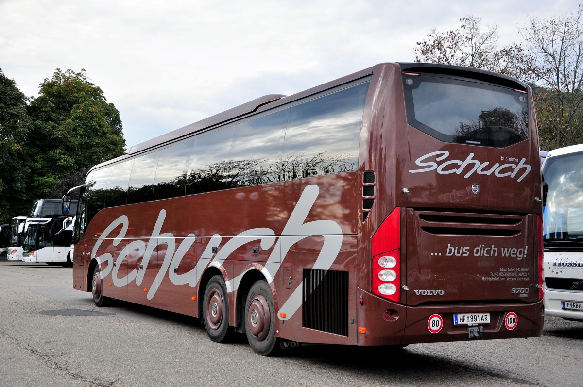 VOLVO 9700 von Schuch Reisen aus �sterreich am 20.9.2014 in Krems.