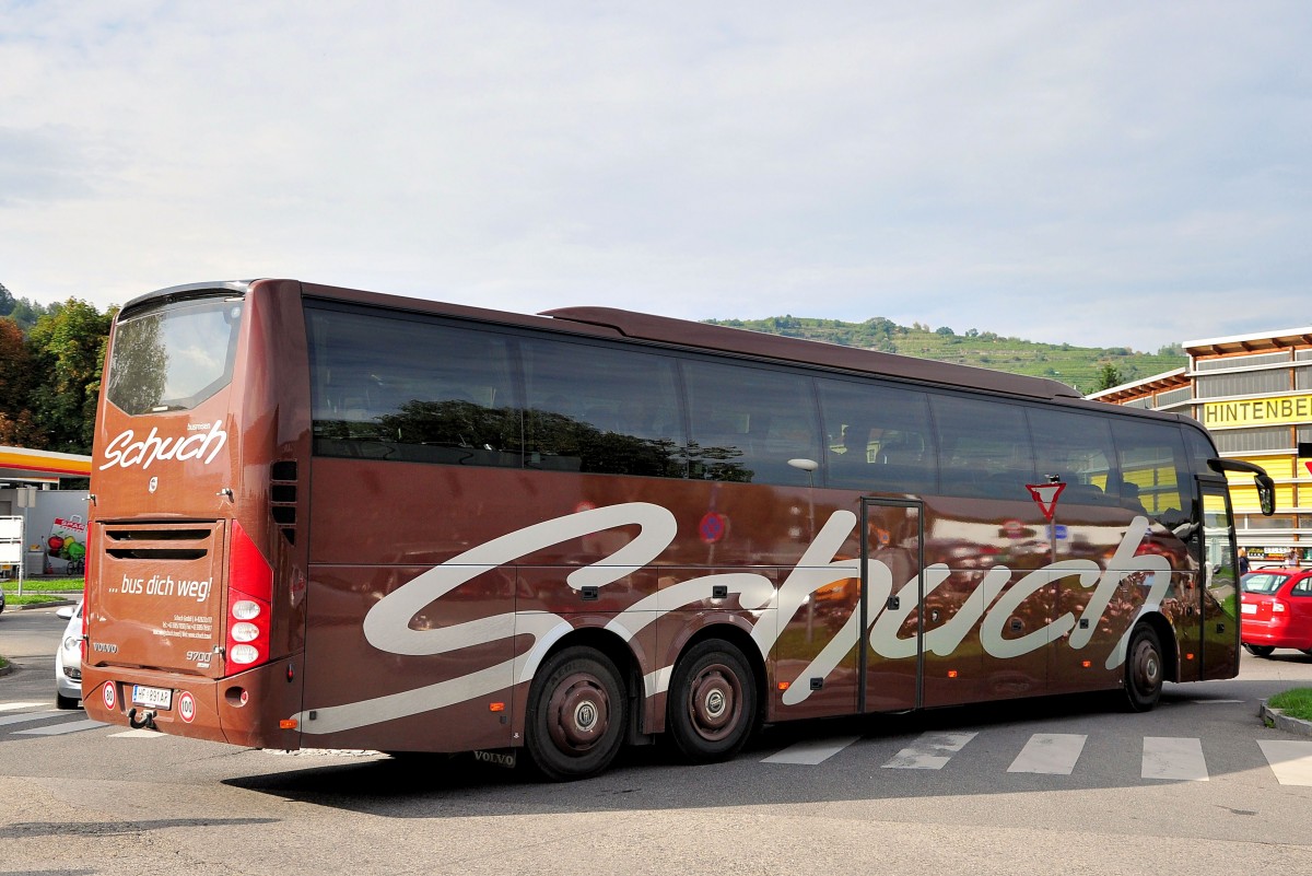 VOLVO 9700 von Schuch Reisen aus �sterreich am 20.9.2014 in Krems.