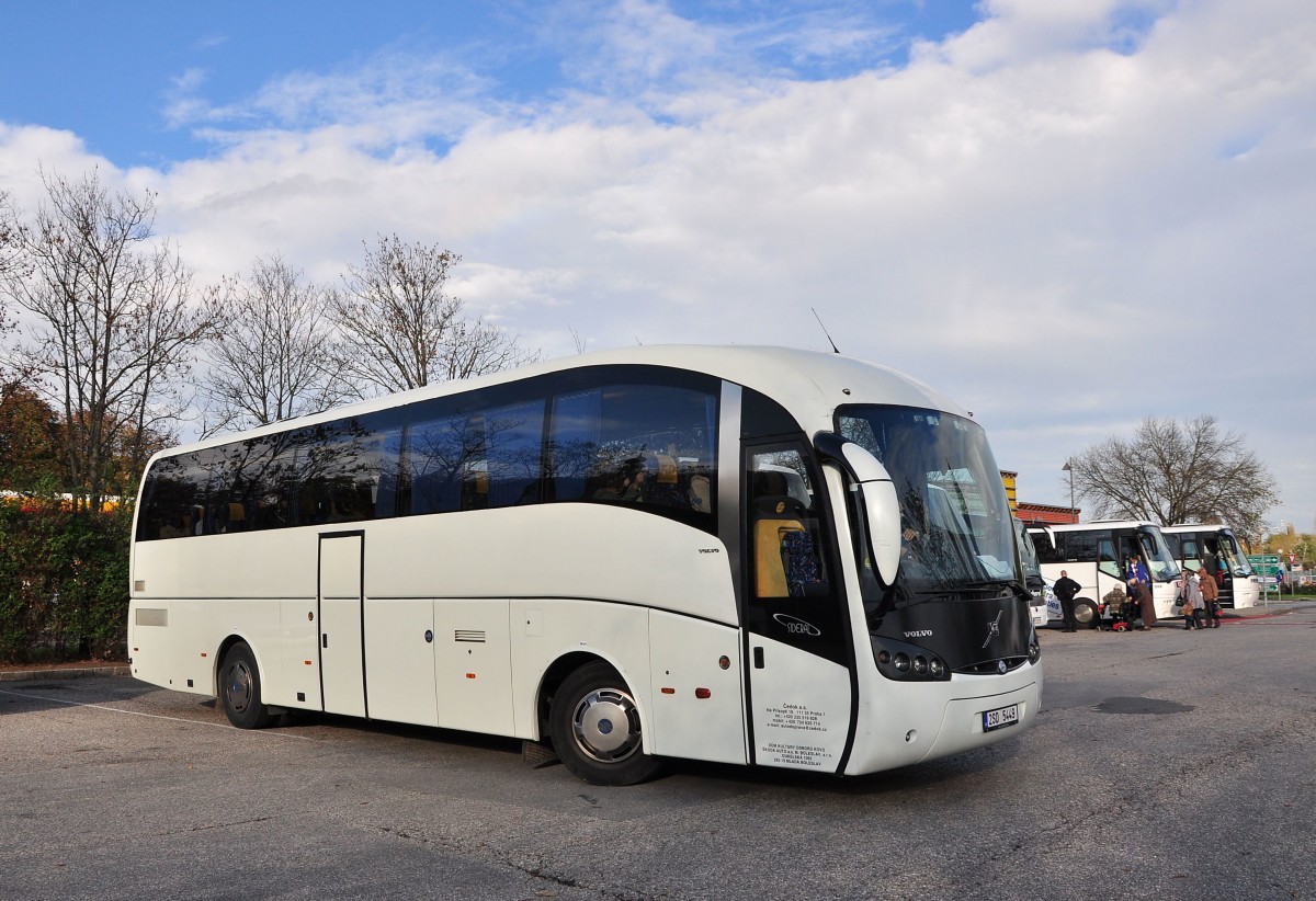 VOLVO Sideral aus der CZ am 21.10.2014 in Krems.