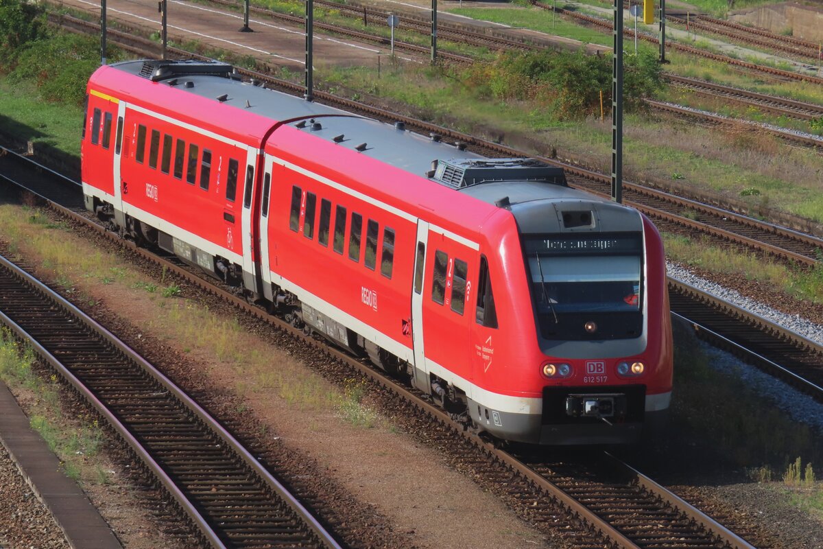 Von der Brücke bei Bahnhof sdchwandorf wurde am 20 September 2024 ein Quasi-Panorama mit 612 517 gemacht.