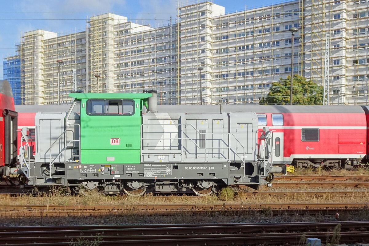 Vossloh-Sldner 650 301 rangiert am 18 September 2022 in Berlin-Lichtenberg.