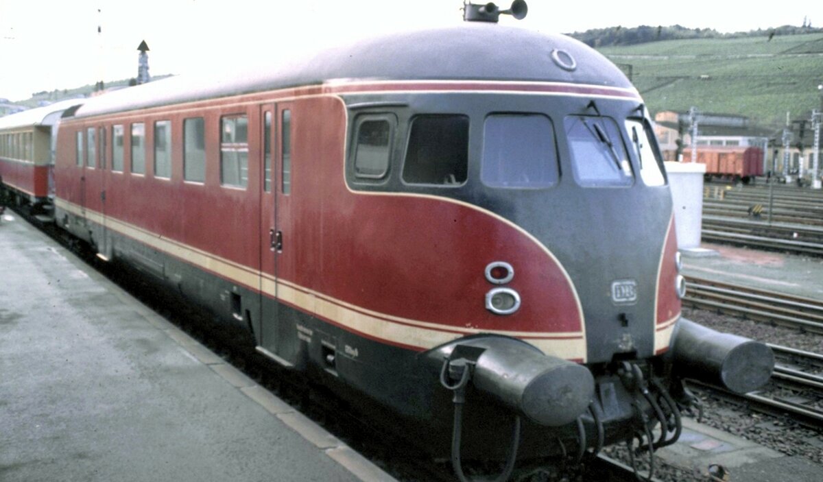 VT 92.5 in Würzburg am 11.10.1981.